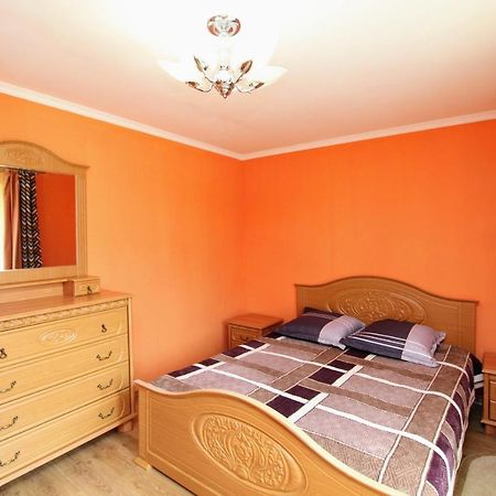 Cottage "Kliverent" Yaremche Bagian luar foto