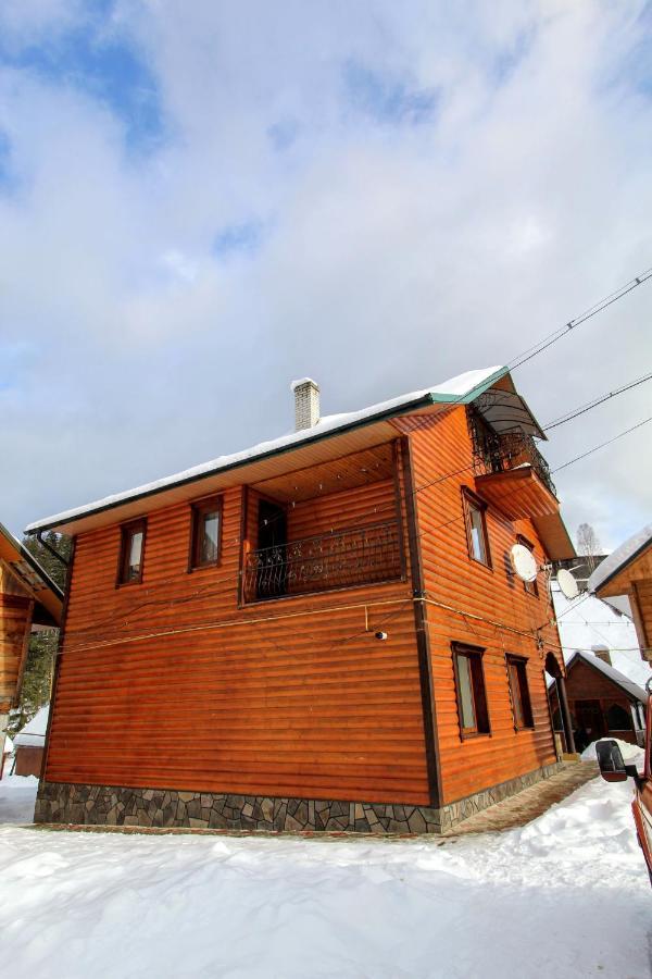 Cottage "Kliverent" Yaremche Bagian luar foto