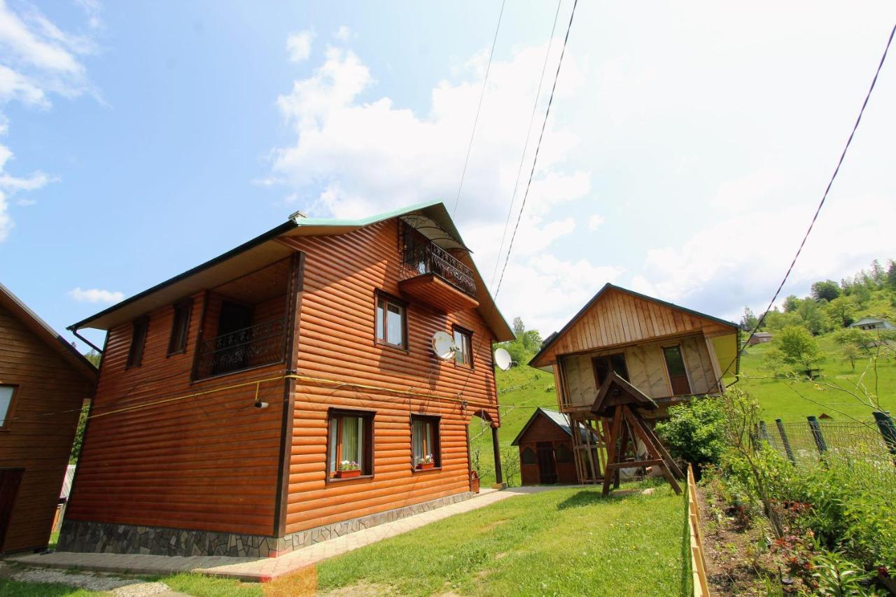 Cottage "Kliverent" Yaremche Bagian luar foto